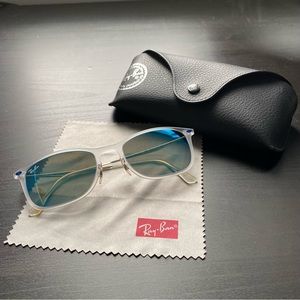 Ray-ban sunglasses (super lightweight!)